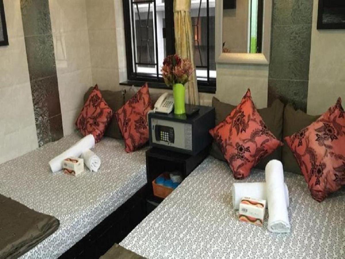 Отель Premium Lounge Гонконг Экстерьер фото