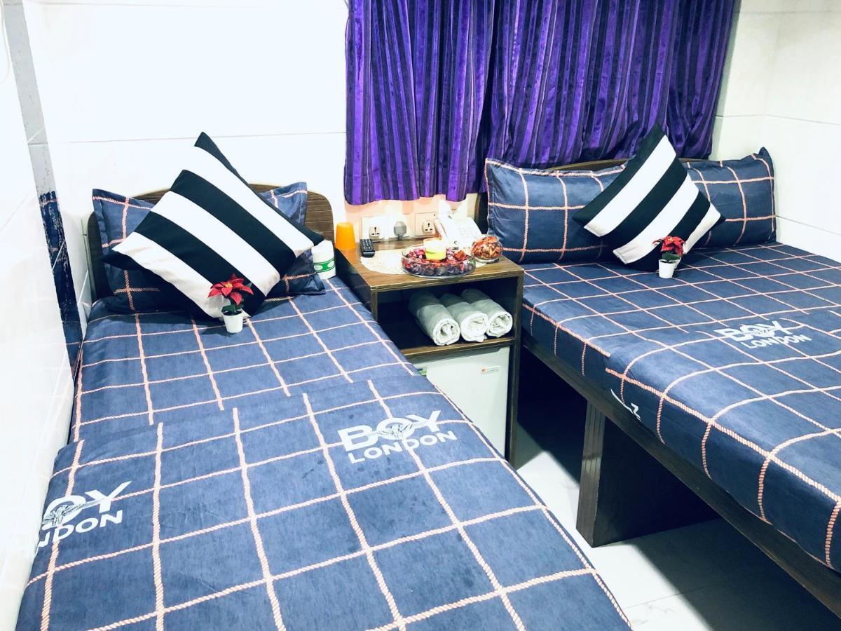 Отель Premium Lounge Гонконг Экстерьер фото